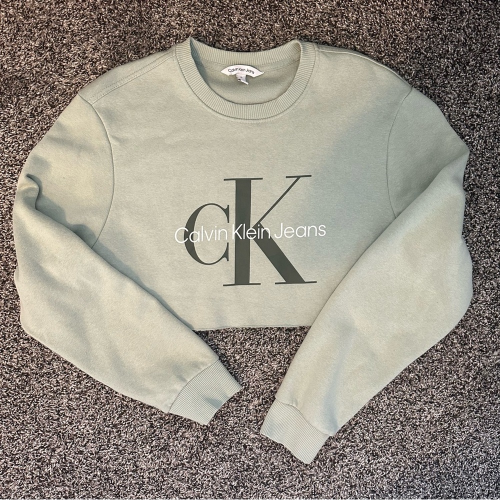 Green Calvin Klein cropped crewneck